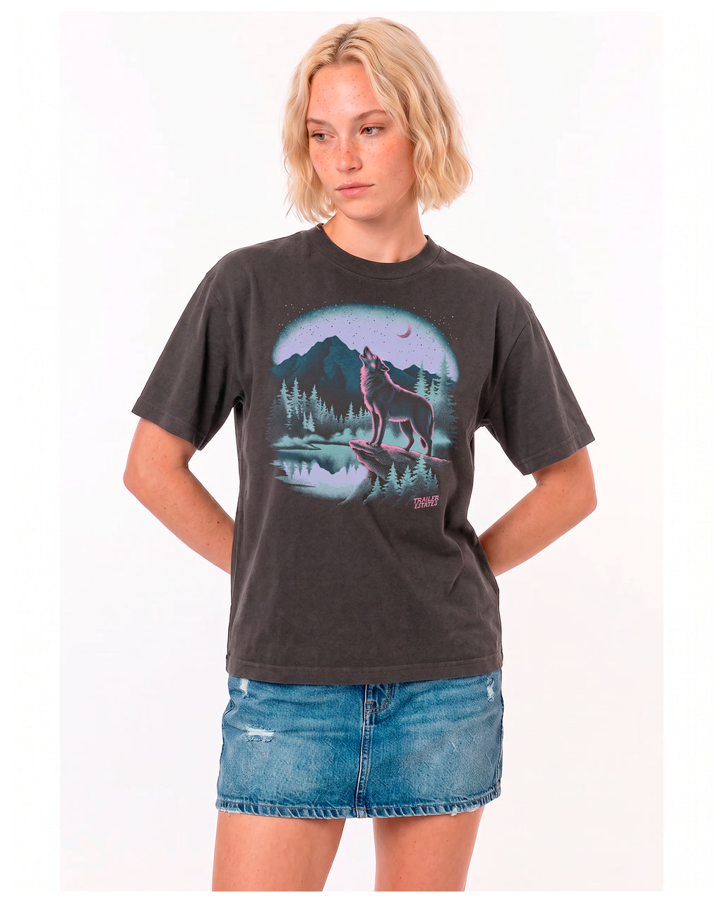 Grey Wolf Unisex garment-dyed heavyweight t-shirt