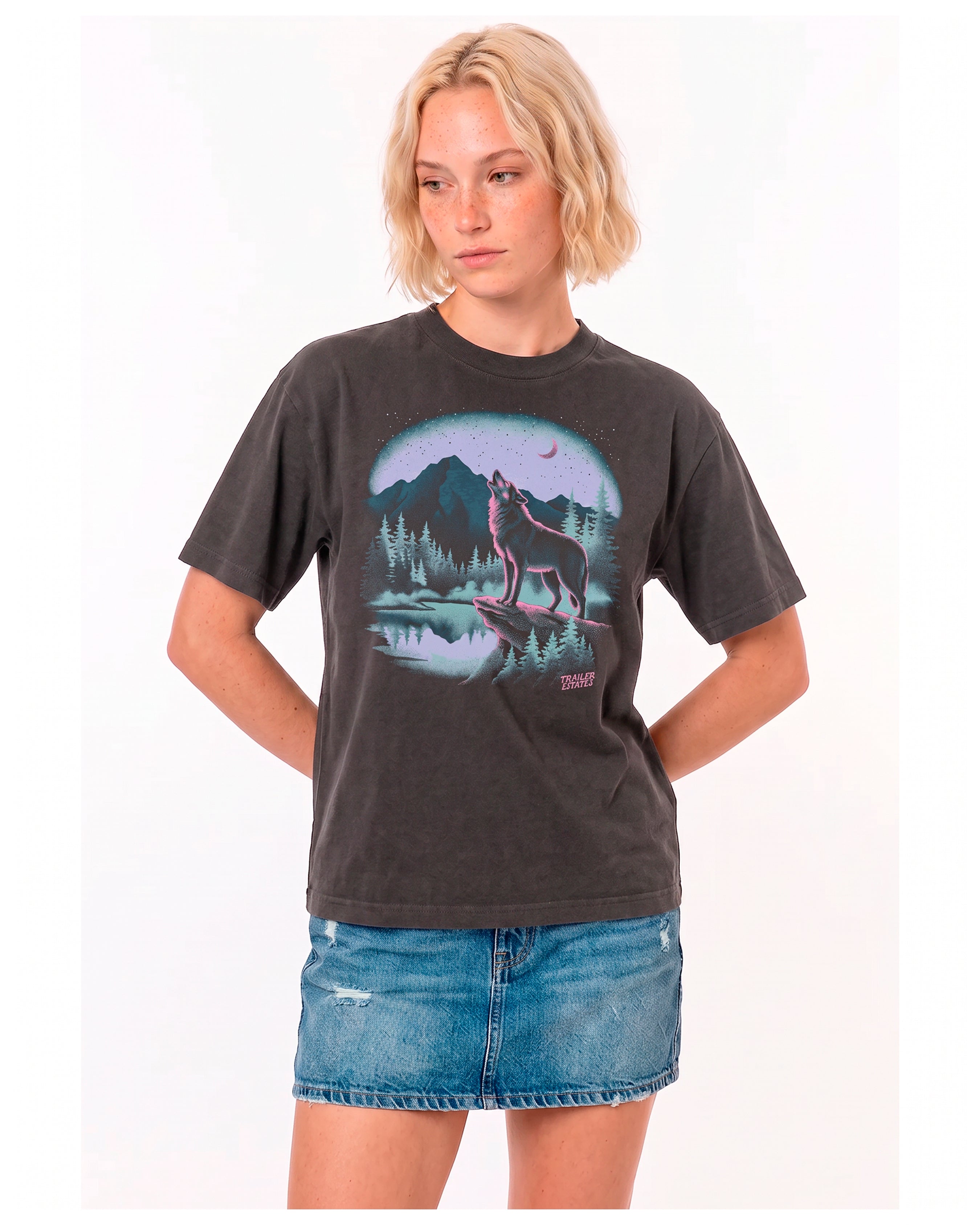 Grey Wolf Unisex garment-dyed heavyweight t-shirt